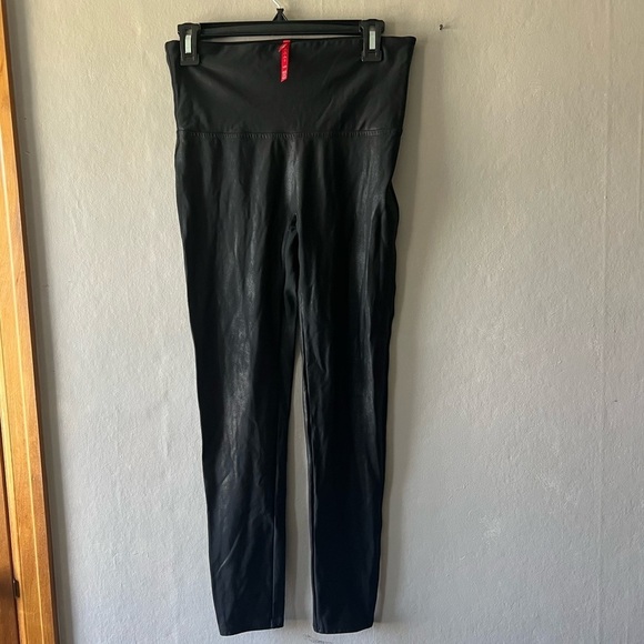 SPANX Pants - Spanx Black Faux Leather Leggings Size Large Petite